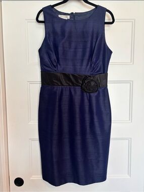 Kay Unger 100% SILK Navy Dress